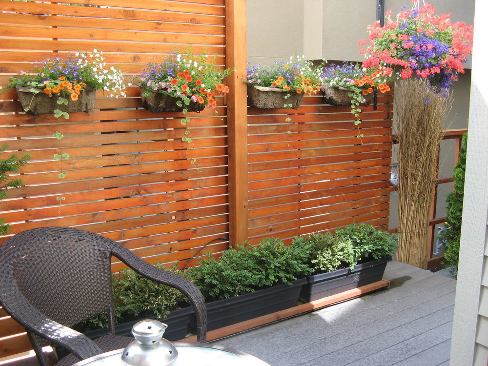 Cormier'S Studio Guest Suites Penticton Exterior photo
